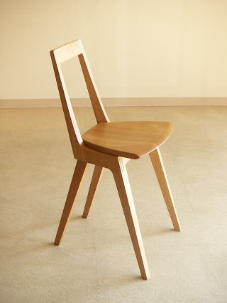 Ｄ20ダイニングスツール　木製椅子デザイン